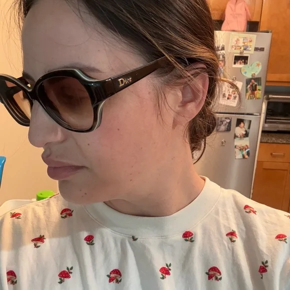 Vintage Dior Sunglasses – Bold & Timeless - Picture 2 of 12